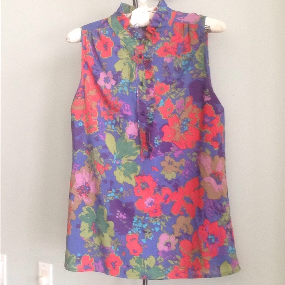 J. CREW BUNDLE
SLEEVELESS PULLOVER - Picture 2 of 6